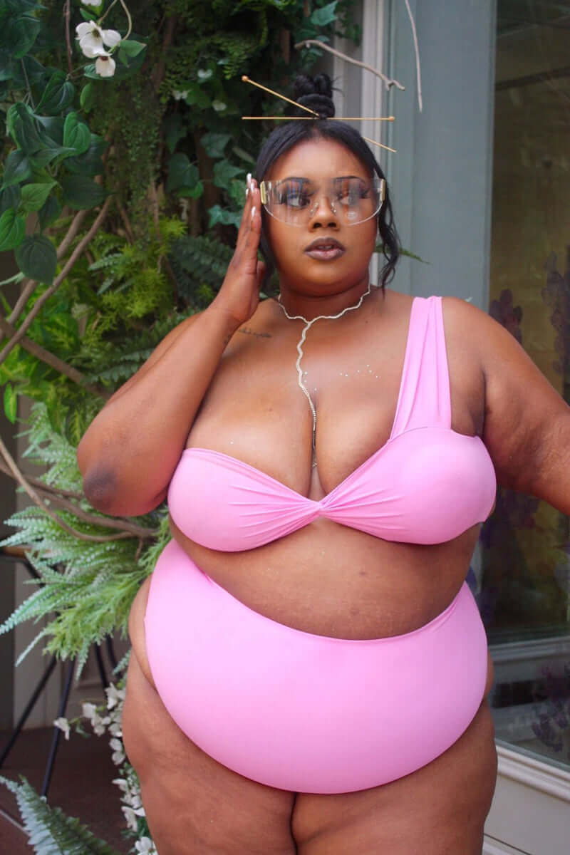 "The Nette Swimsuit - Elegant design." "Chic Nette Swimsuit." "Stylish Nette Swimwear." "Modern Nette Swimsuit." "Comfortable Nette Swimsuit." "Fashionable Nette Swimwear." "Sleek Nette Swimsuit." "Trendy Nette Swimwear." "The Nette Swimsuit - Perfect fit." "Nette Swimsuit - Stylish and comfy."